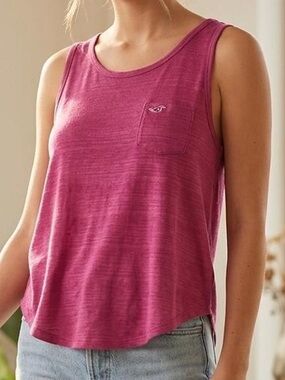 Y2K Hollister Pink Flowy Tank Top